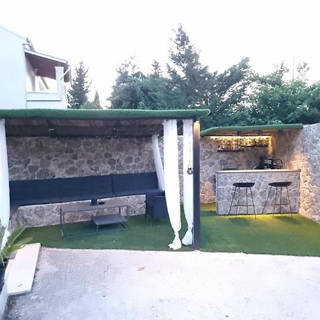 Luxvilla Agioi Deka  Экстерьер фото
