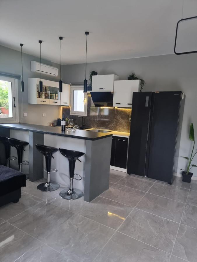 Luxvilla Agioi Deka  Экстерьер фото